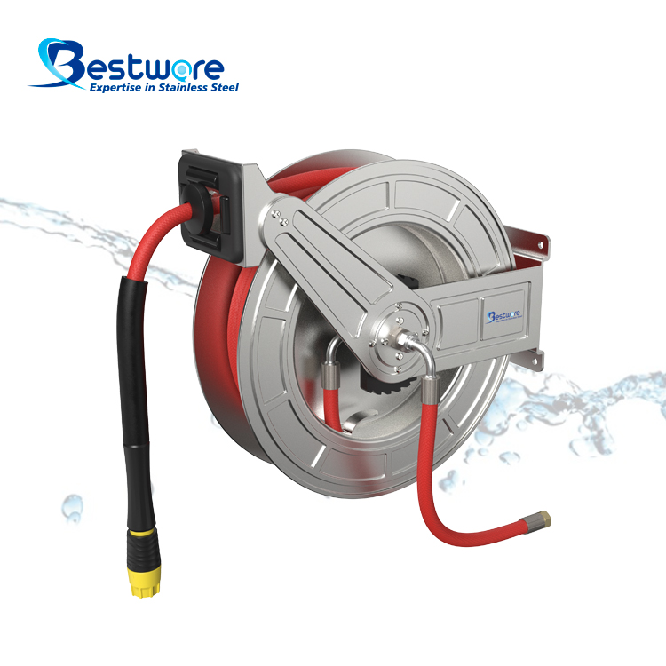 Open Hose Reel with Dual-function Water Gun - Wall Mount